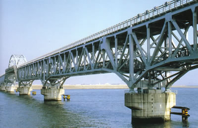 荒川放水路橋