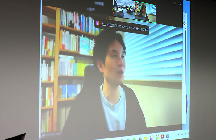 Seminar lecture by Mr. Tomoari Miki, Representative Director of the nonprofit 