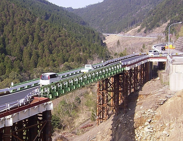 日南災害復旧仮橋