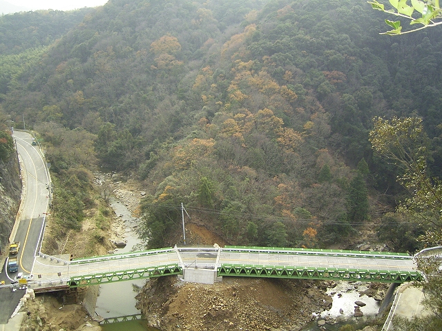 洲本災害復旧仮橋