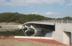 瀬戸中央橋（長崎県）<