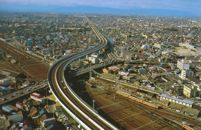 黄金高架橋