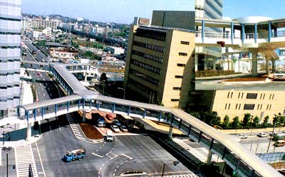 新横浜歩道橋