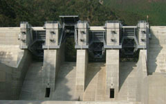 水力発電用ダムゲート設備