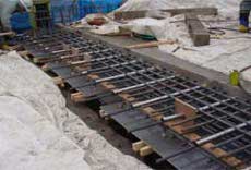 6.縦締ケーブル挿入