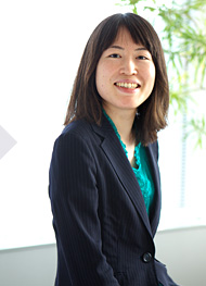 市川泰子
