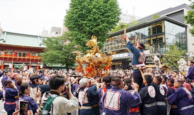 神田祭の様子