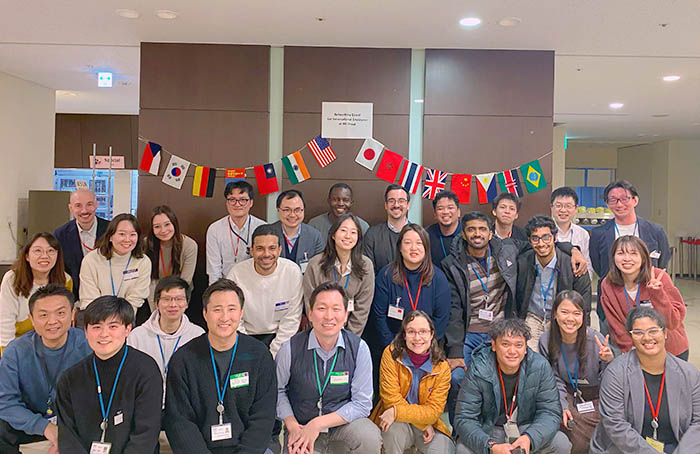 ネットワーキングでの記念集合写真