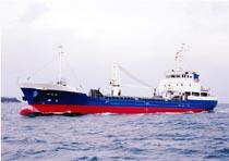 国内初となる独自開発の二重反転プロペラを搭載した電気推進船を引渡 ~同航路就航船比10%以上の大幅な燃費改善を実現~ 国内初となる独自開発の二重反転プロペラを搭載した電気推進船を引渡 ~同航路就航船比10%以上の大幅な燃費改善を実現~